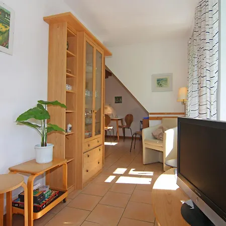 Apartamento Appartementhaus Kranichblick, Breege, Cleaning Included Breege