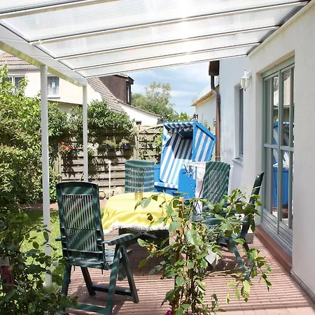 Appartementhaus Kranichblick, Breege, Cleaning Included Apartamento *
