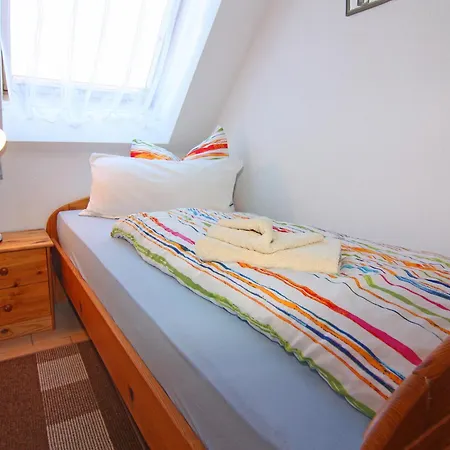 Apartamento Appartementhaus Kranichblick, Breege, Cleaning Included